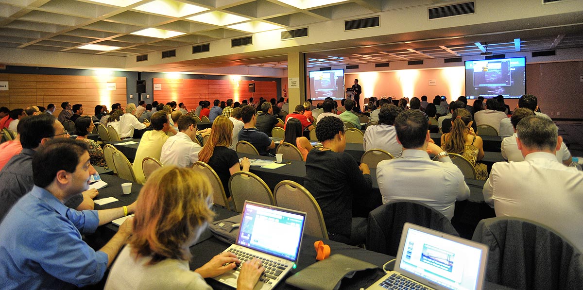 Delegates in session at 1st NYSORA Latin America Symposium